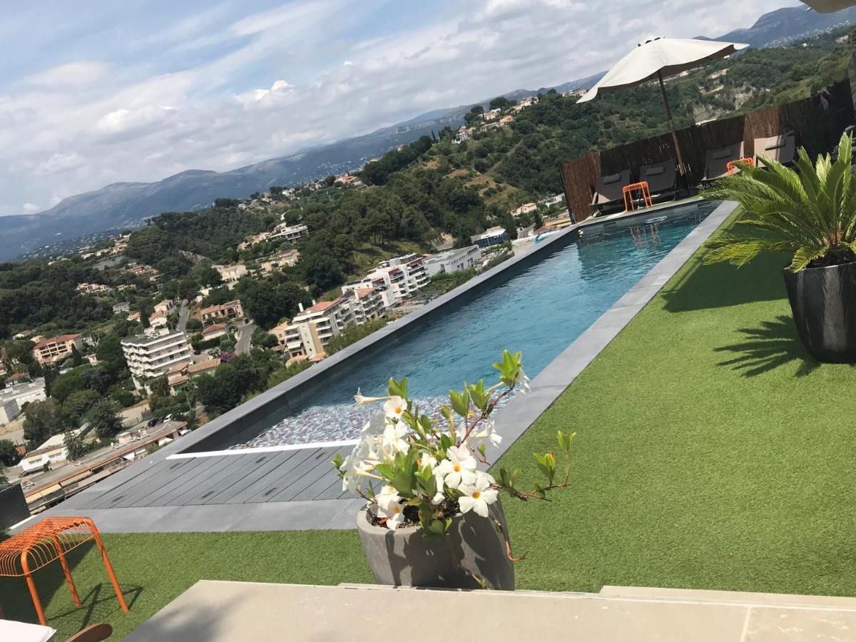 Twenty Rent Hotel Cagnes-sur-Mer Exterior photo
